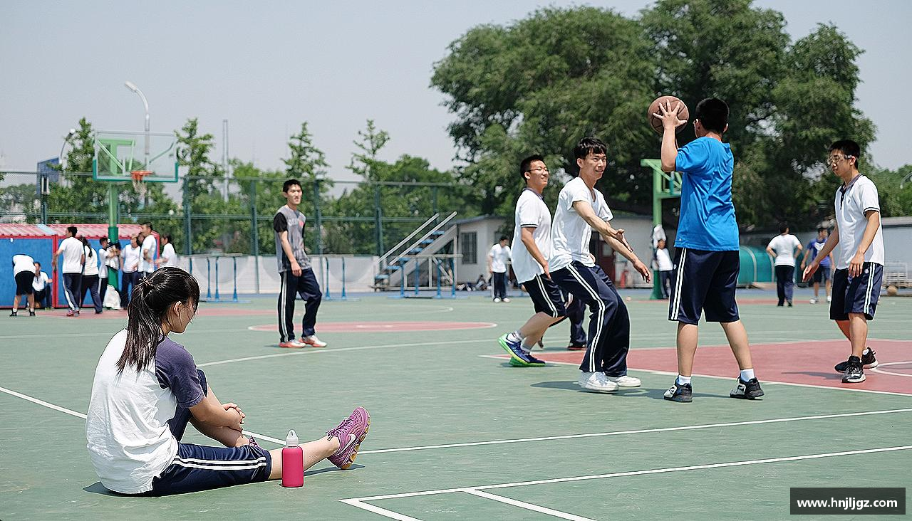 力量源自团结，胜利因我们！